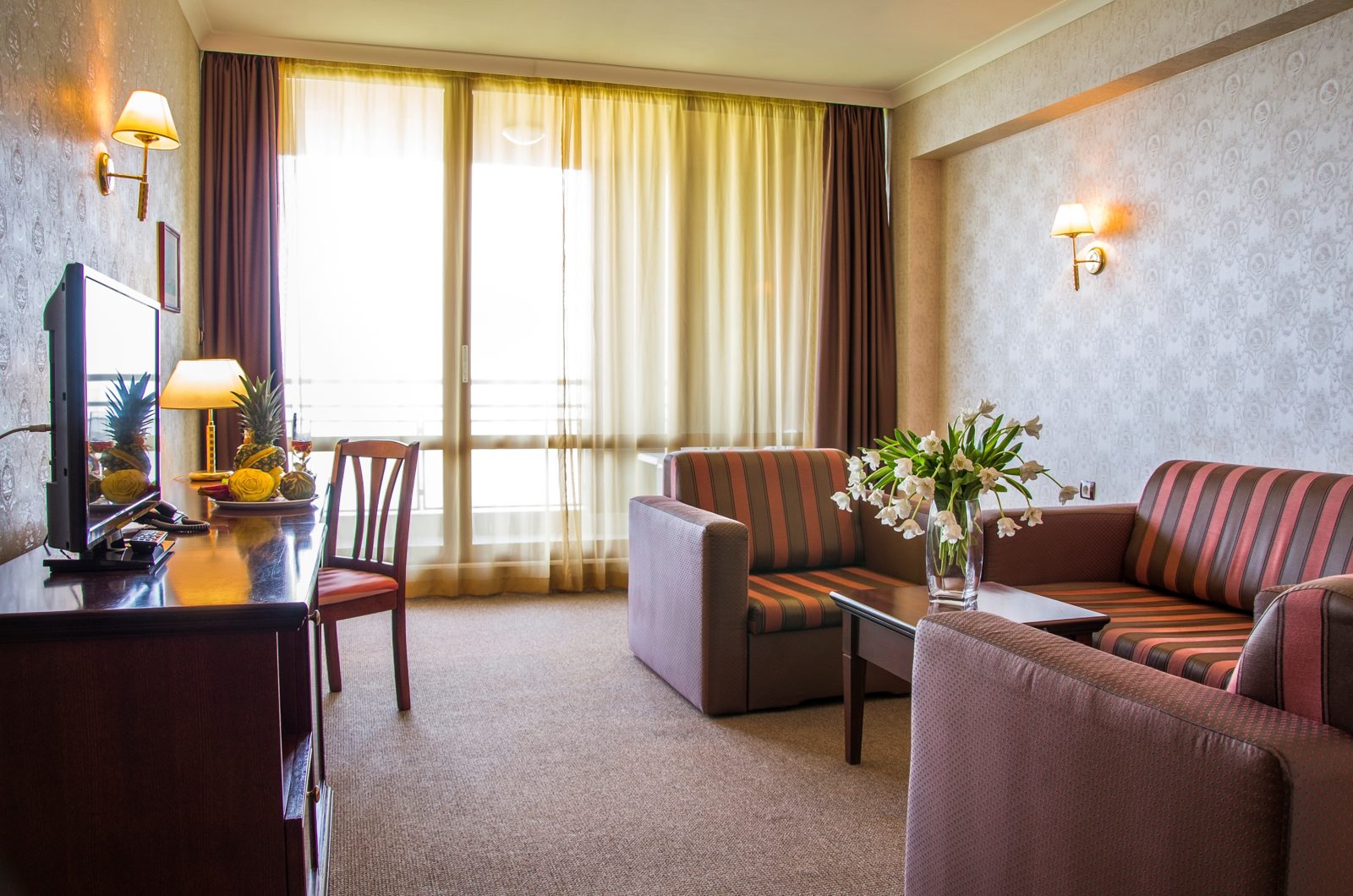 GLADIOLA STAR HOTEL